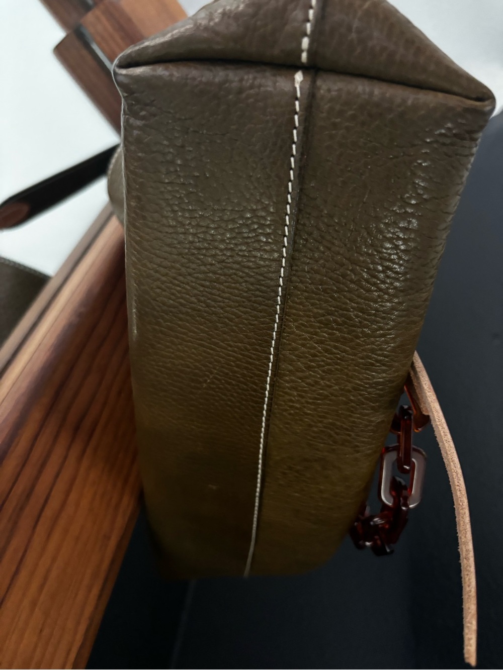 Olive Green Pebbled Leather Shoulder Bag with Tortoiseshell Chain Accent - Picture 5 of 8